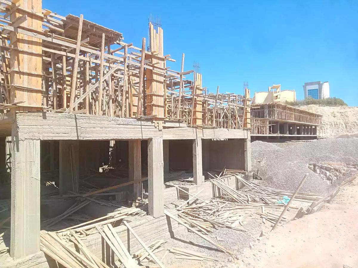 https://aqarmap.com.eg/ar/listing/7122041-for-sale-red-sea-hurghada-city-el-hadba-sheraton-st