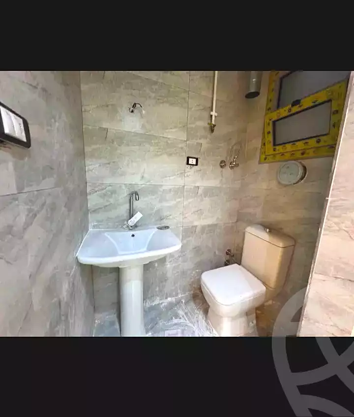 https://aqarmap.com.eg/ar/listing/7122127-for-sale-alexandria-miami-shr-jml-bd-lnsr