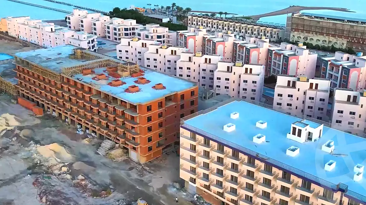 https://aqarmap.com.eg/ar/listing/7122083-for-sale-red-sea-hurghada-resorts-lavanda-beach-resort-alarabia