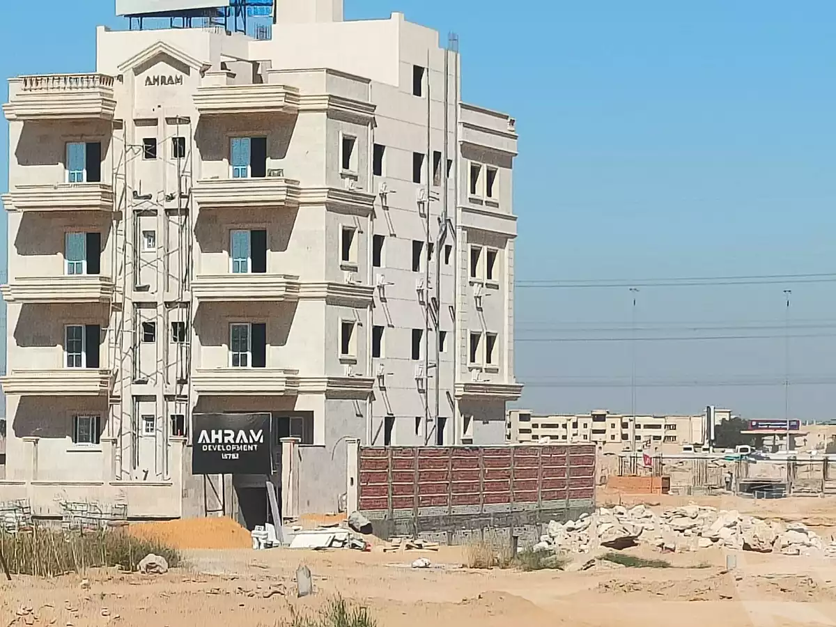 https://aqarmap.com.eg/en/listing/7122181-for-sale-cairo-new-cairo-bait-el-watan-shml-byt-lwtn