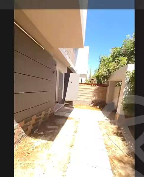 https://aqarmap.com.eg/en/listing/7122191-for-sale-cairo-el-sheikh-zayed-city-compounds-kmbwnd-fyldj-wyst-dr-llttwyr