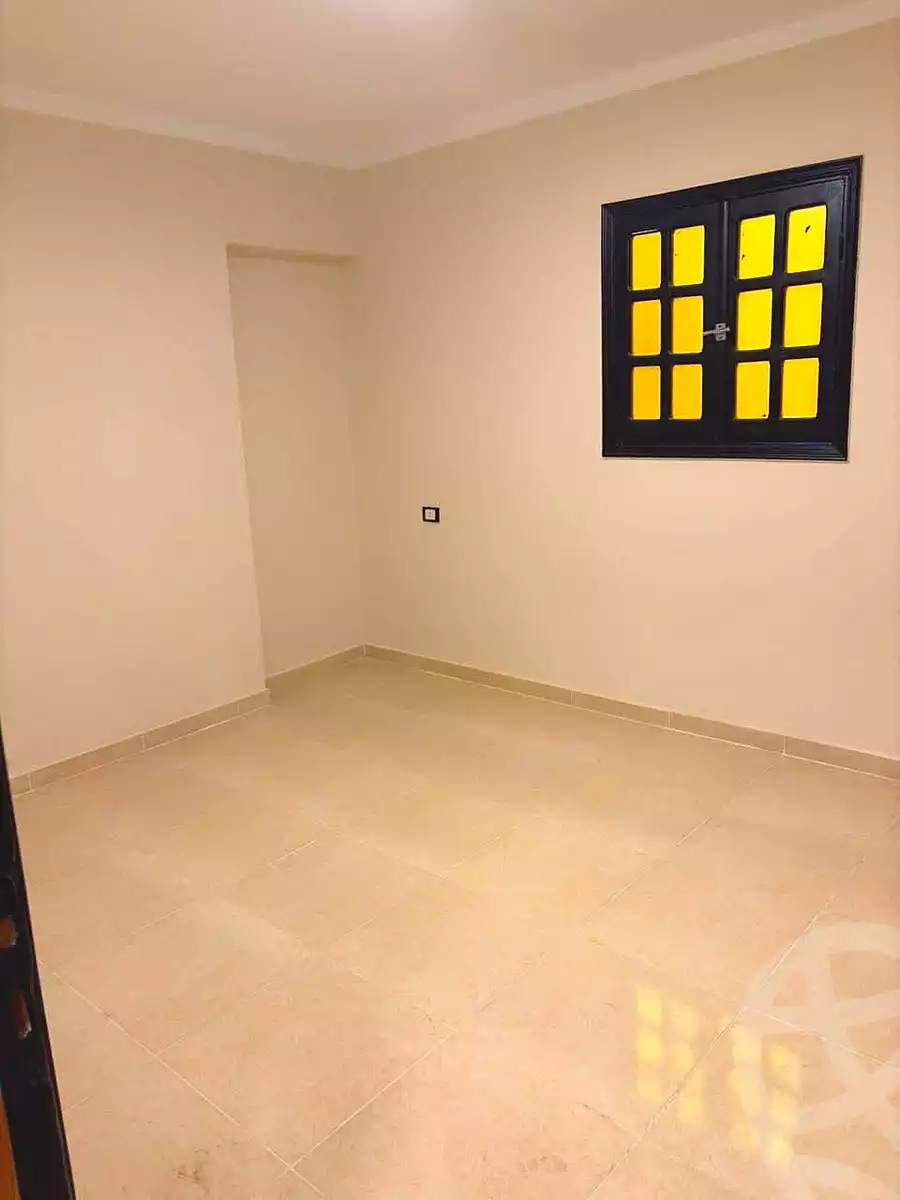 https://aqarmap.com.eg/en/listing/7122307-for-sale-cairo-helwan-helwan-el-sharkeya-mostafa-safwat-st