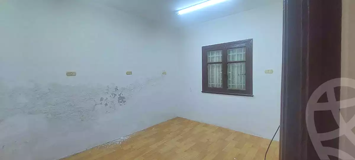https://aqarmap.com.eg/ar/listing/7122403-for-rent-cairo-el-zaytun-lzytwn-lbhry-shr-mnyr