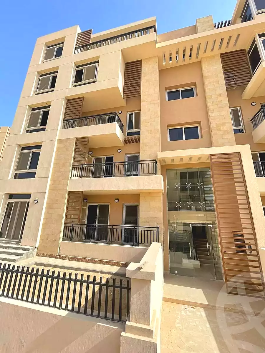 https://aqarmap.com.eg/ar/listing/7122416-for-sale-cairo-new-cairo-compounds-sarai-elan-sarai-compound