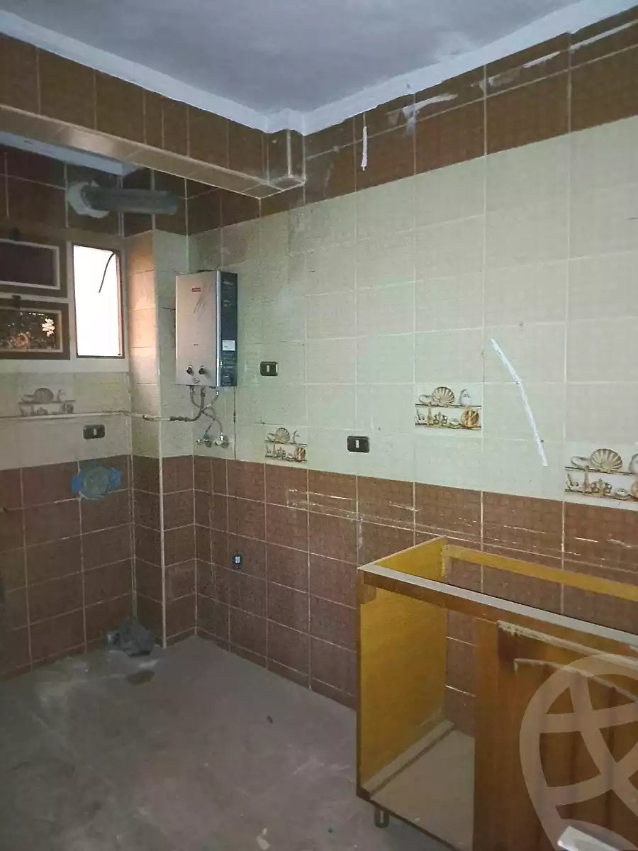 https://aqarmap.com.eg/ar/listing/7122491-for-sale-cairo-ain-shams-ain-shams-el-sharkia