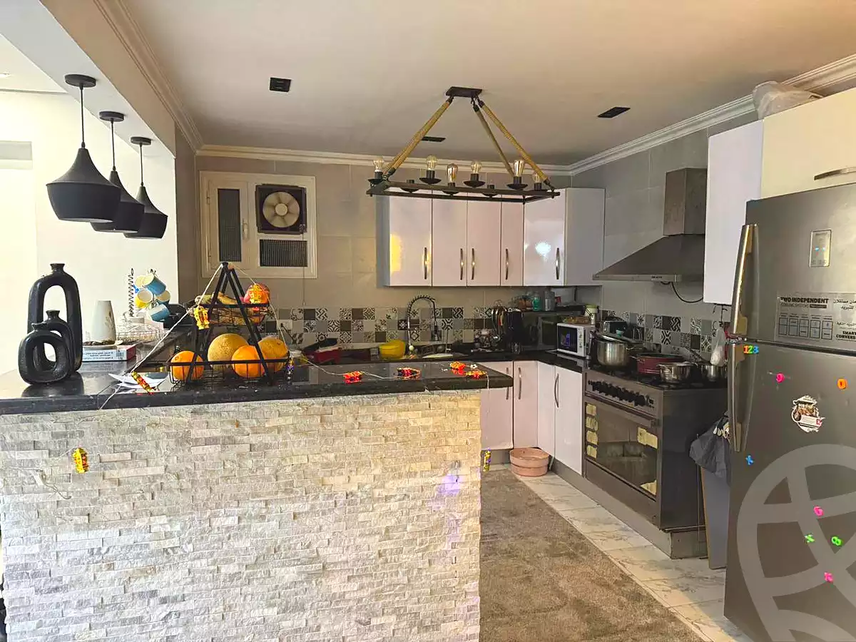 https://aqarmap.com.eg/ar/listing/7122501-for-sale-cairo-ain-shams-ain-shams-el-sharkia-el-horeya-st