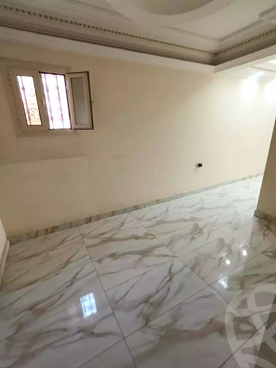 https://aqarmap.com.eg/en/listing/7122547-for-sale-cairo-helwan-ahmed-enci-st