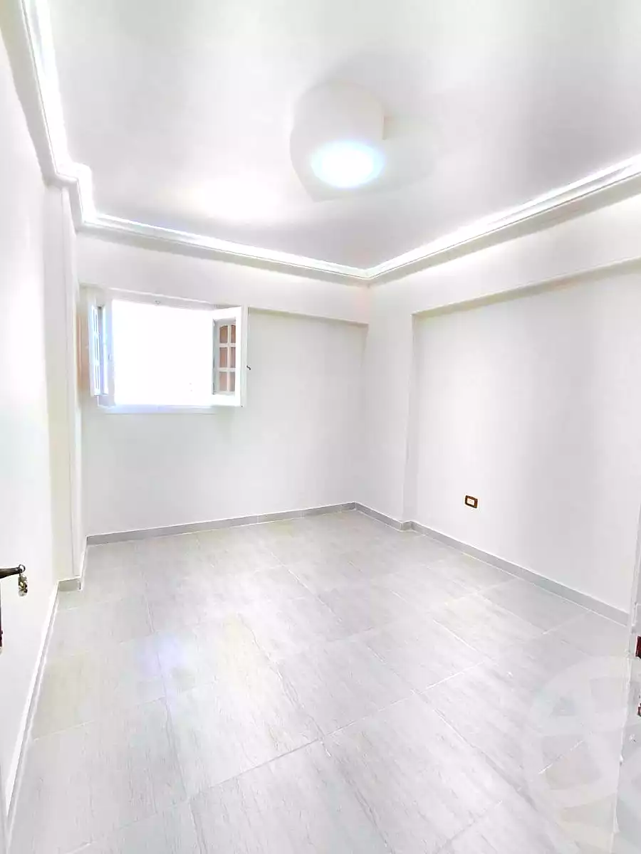 https://aqarmap.com.eg/ar/listing/7122566-for-sale-alexandria-al-agamy-shataa-el-nakheel