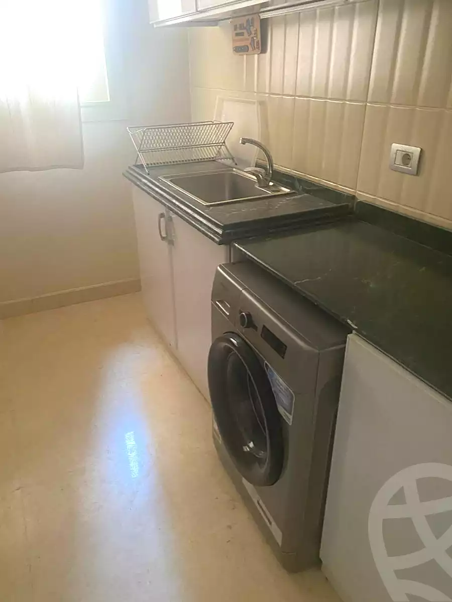 https://aqarmap.com.eg/ar/listing/7122770-for-sale-cairo-new-cairo-compounds-blm-hylz-nyw-kyrw