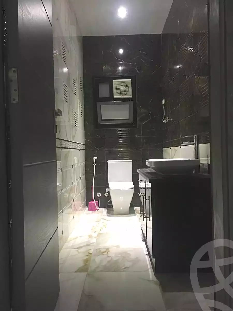 https://aqarmap.com.eg/ar/listing/7122815-for-rent-cairo-new-cairo-el-ahyaa-first-neighborhood-street-1