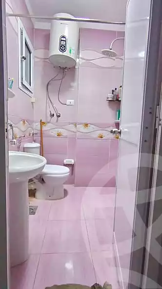 https://aqarmap.com.eg/en/listing/7122898-for-sale-alexandria-alhadara-new-el-hadra-al-gemezi-st