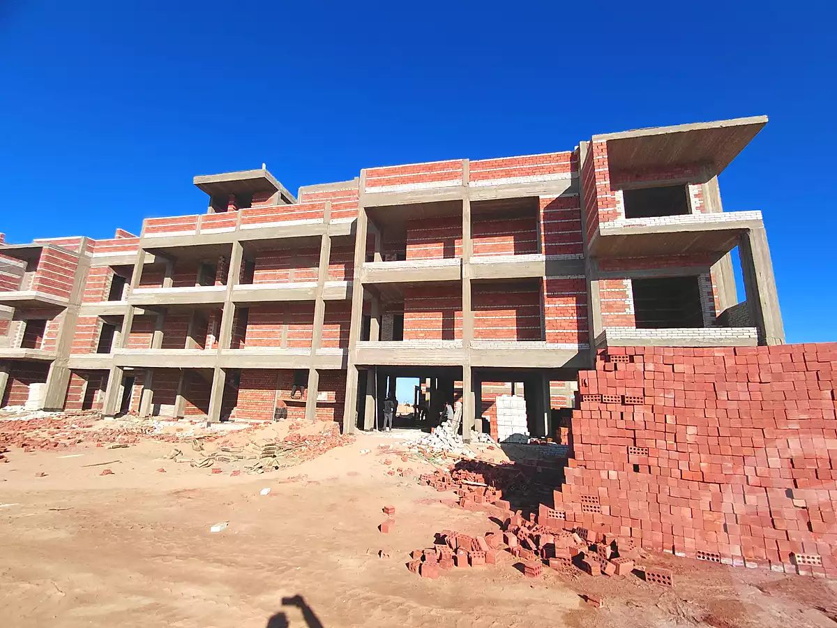 https://aqarmap.com.eg/ar/listing/7122788-for-sale-red-sea-hurghada-resorts-one-7-resort-ronberg