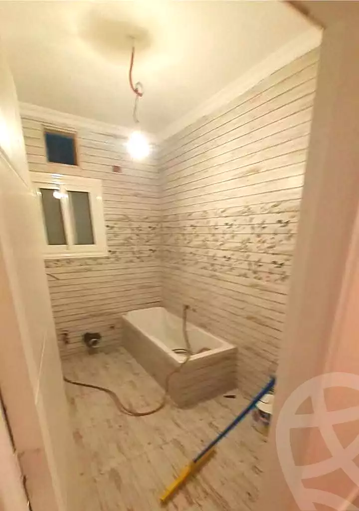 https://aqarmap.com.eg/en/listing/7123026-for-sale-cairo-ain-shams-ain-shams-el-sharkia-el-eshrein-stt