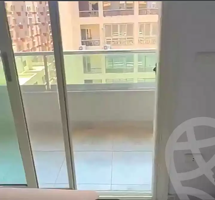 https://aqarmap.com.eg/ar/listing/7123059-for-sale-alexandria-glim