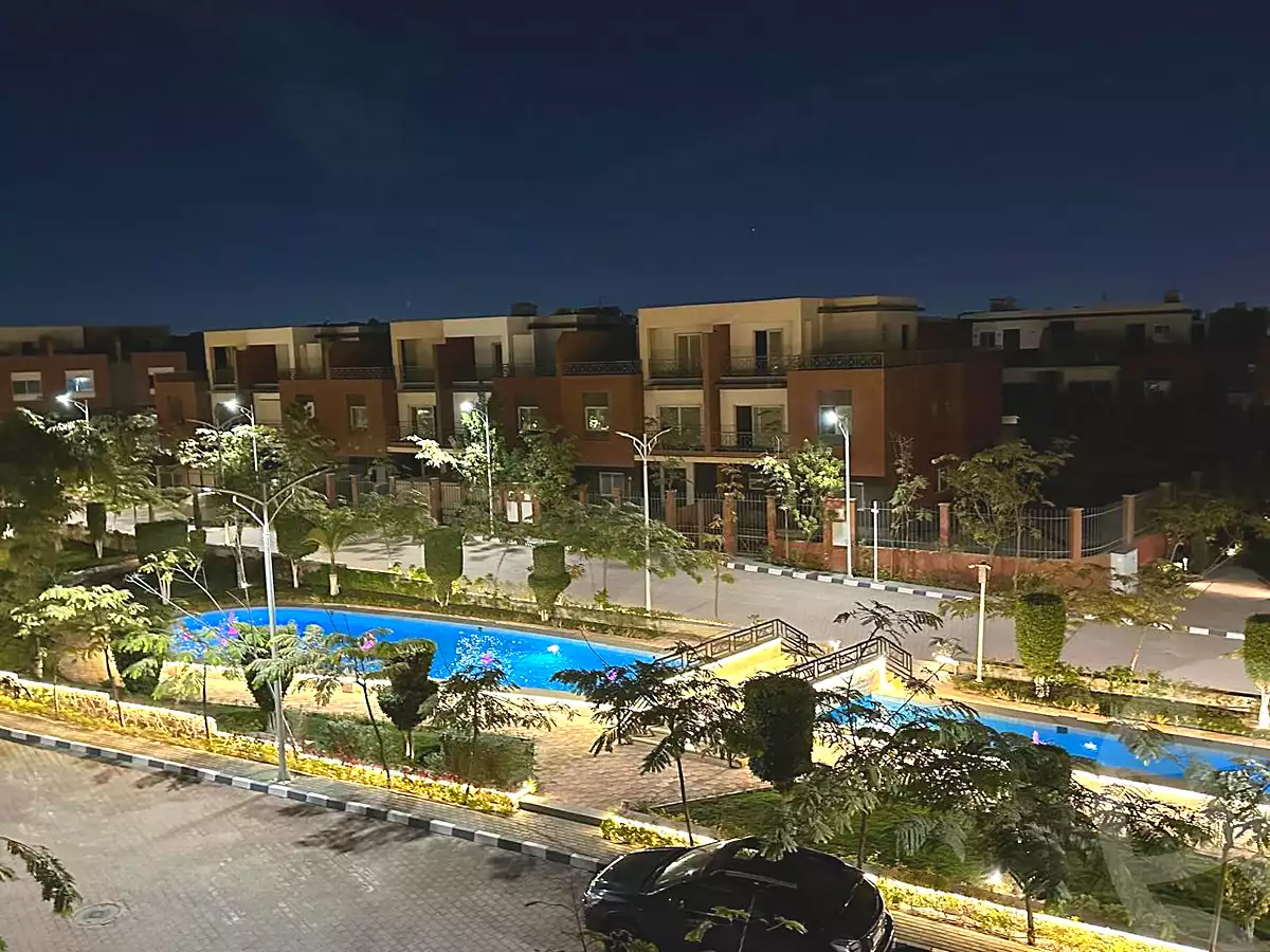 https://aqarmap.com.eg/en/listing/7123012-for-sale-cairo-el-sheikh-zayed-city-compounds-continental-residence