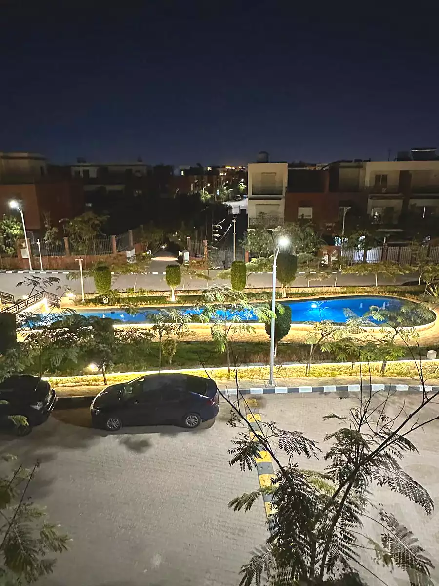 https://aqarmap.com.eg/en/listing/7123012-for-sale-cairo-el-sheikh-zayed-city-compounds-continental-residence