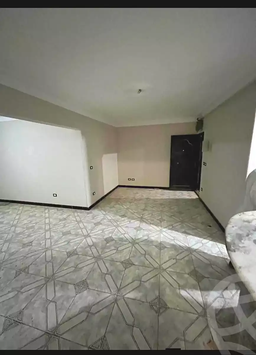 https://aqarmap.com.eg/ar/listing/7123100-for-sale-cairo-ain-shams-ain-shams-el-sharkia-el-zahraa-st