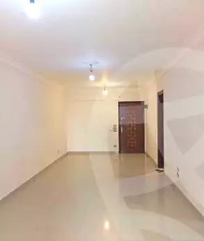 https://aqarmap.com.eg/en/listing/7123095-for-rent-alexandria-sydy-bshr