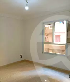https://aqarmap.com.eg/en/listing/7123095-for-rent-alexandria-sydy-bshr