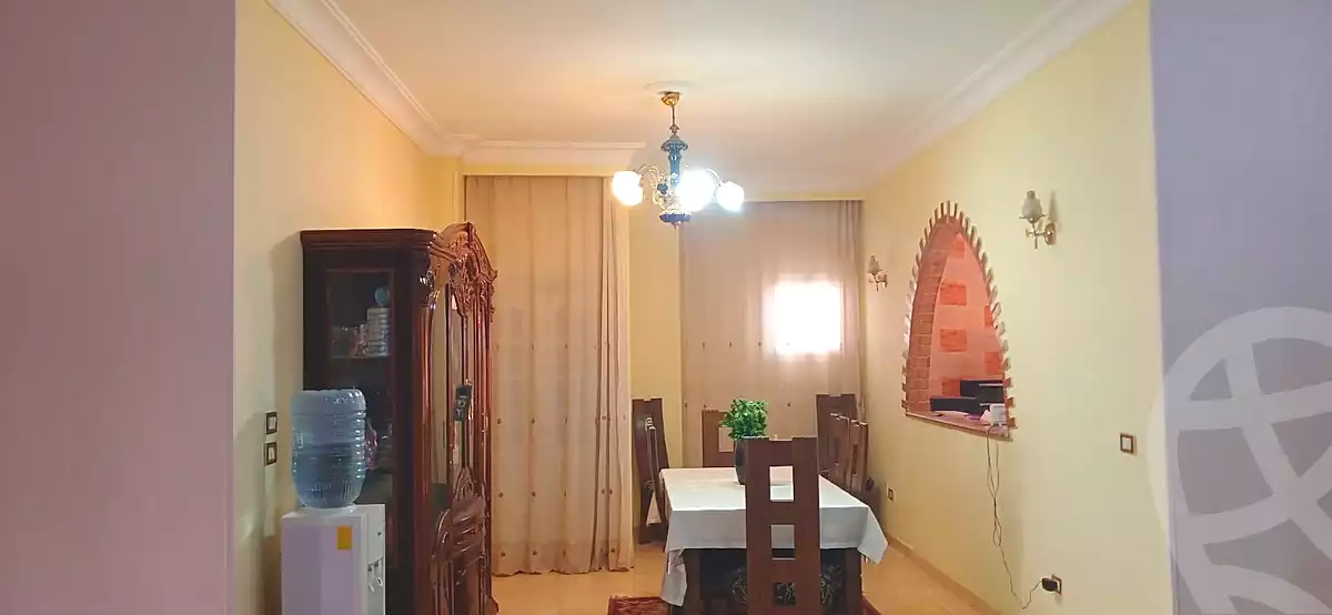 https://aqarmap.com.eg/ar/listing/7123109-for-sale-cairo-new-cairo-south-investors-mohammed-nagib-axis-st