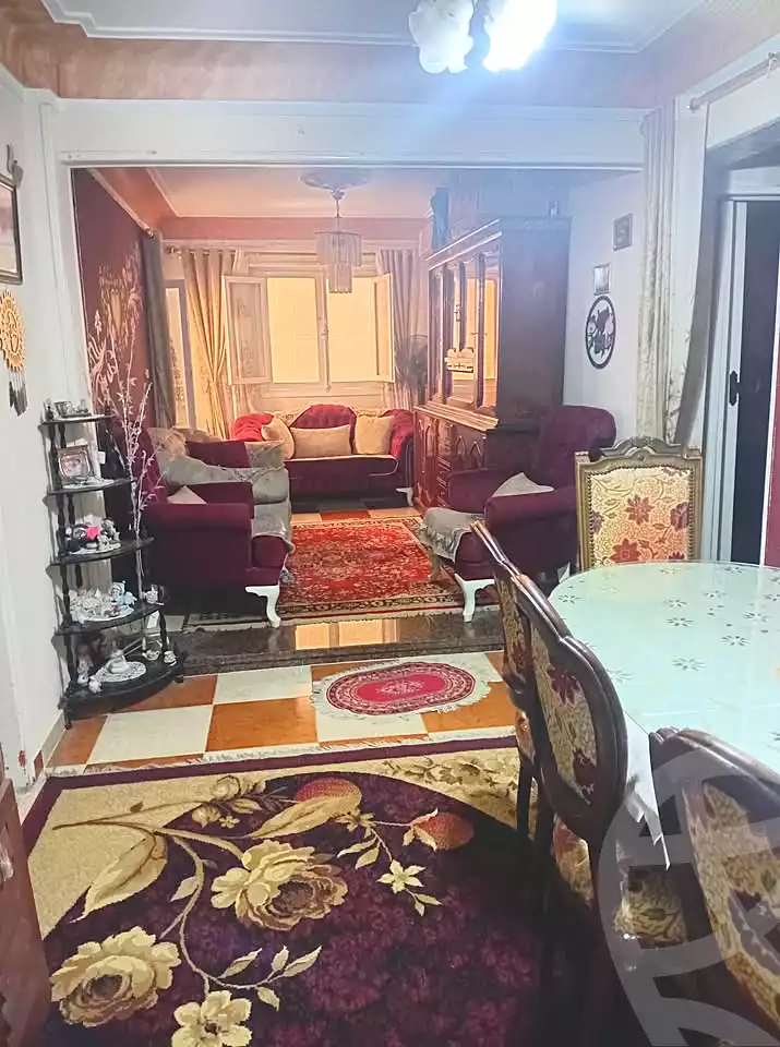 https://aqarmap.com.eg/ar/listing/7123130-for-sale-alexandria-bw-qyr