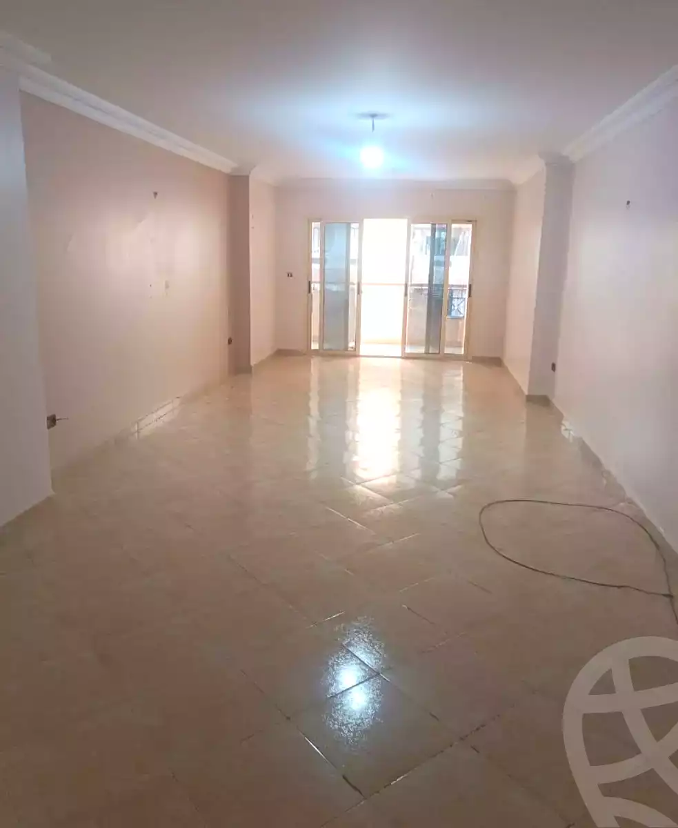 https://aqarmap.com.eg/en/listing/7123141-for-rent-alexandria-ganaklis-shr-bw-qyr-tryq-lhry
