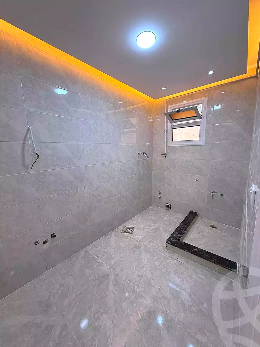 https://aqarmap.com.eg/ar/listing/7123184-for-sale-alexandria-el-asafra-shr-45