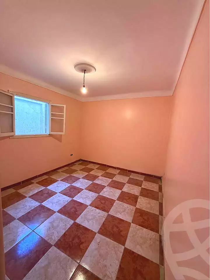 https://aqarmap.com.eg/en/listing/7123208-for-sale-alexandria-sydy-bshr-sydy-bshr-qbly-salah-el-din-st