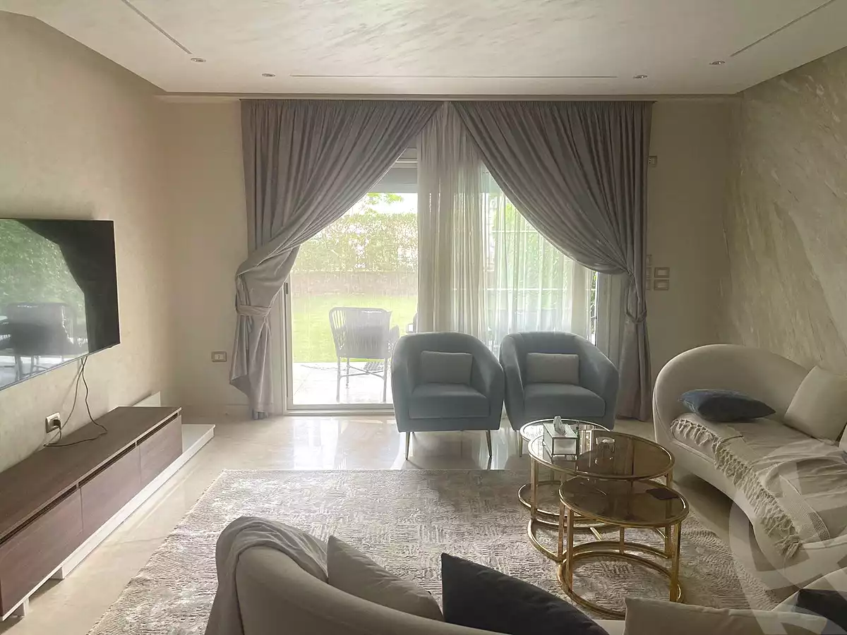 https://aqarmap.com.eg/en/listing/7123249-for-sale-cairo-new-cairo-compounds-mountain-view-hyde-park