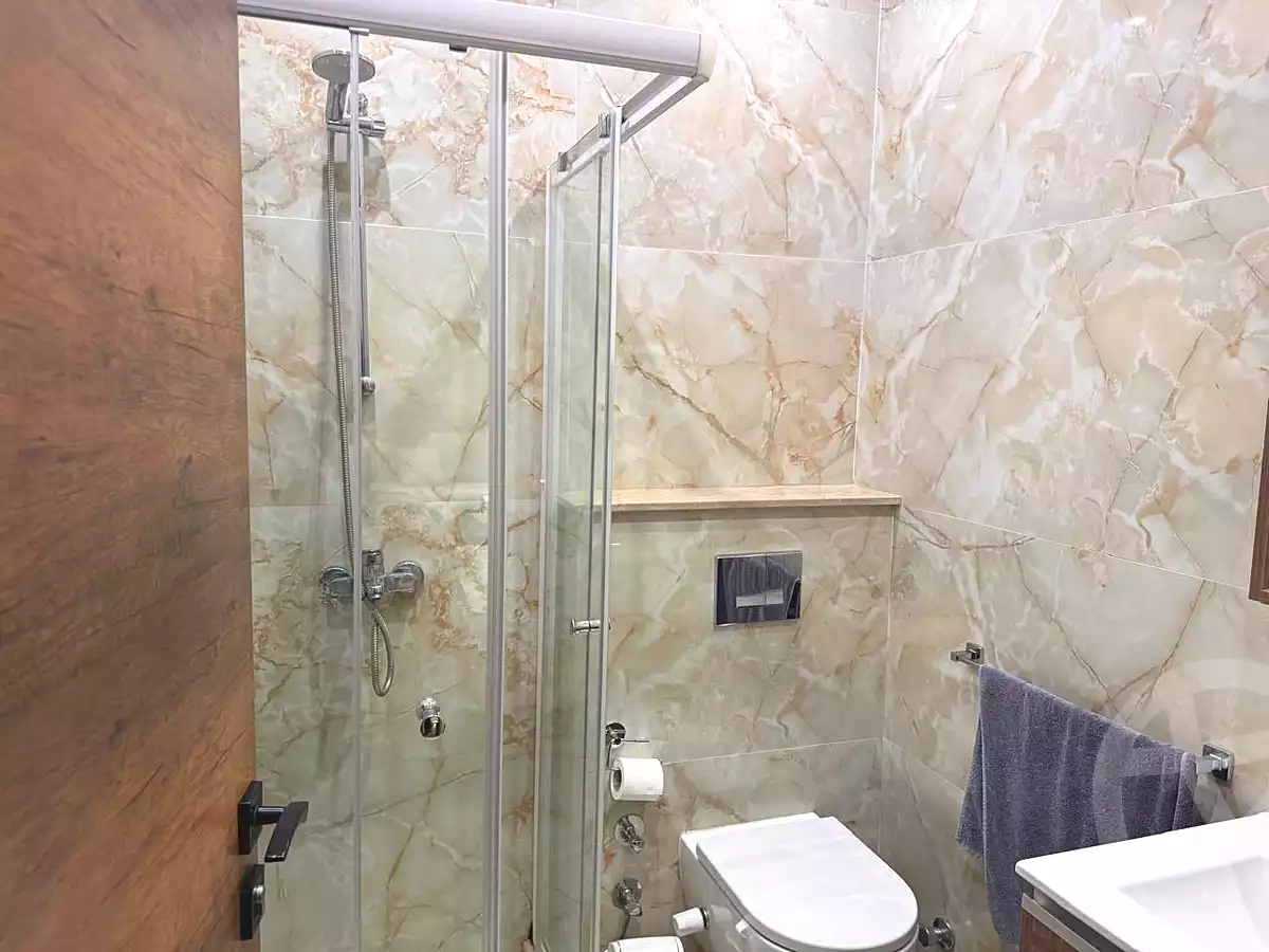 https://aqarmap.com.eg/en/listing/7123356-for-sale-cairo-new-cairo-compounds-district-5-the-plateau-district-5