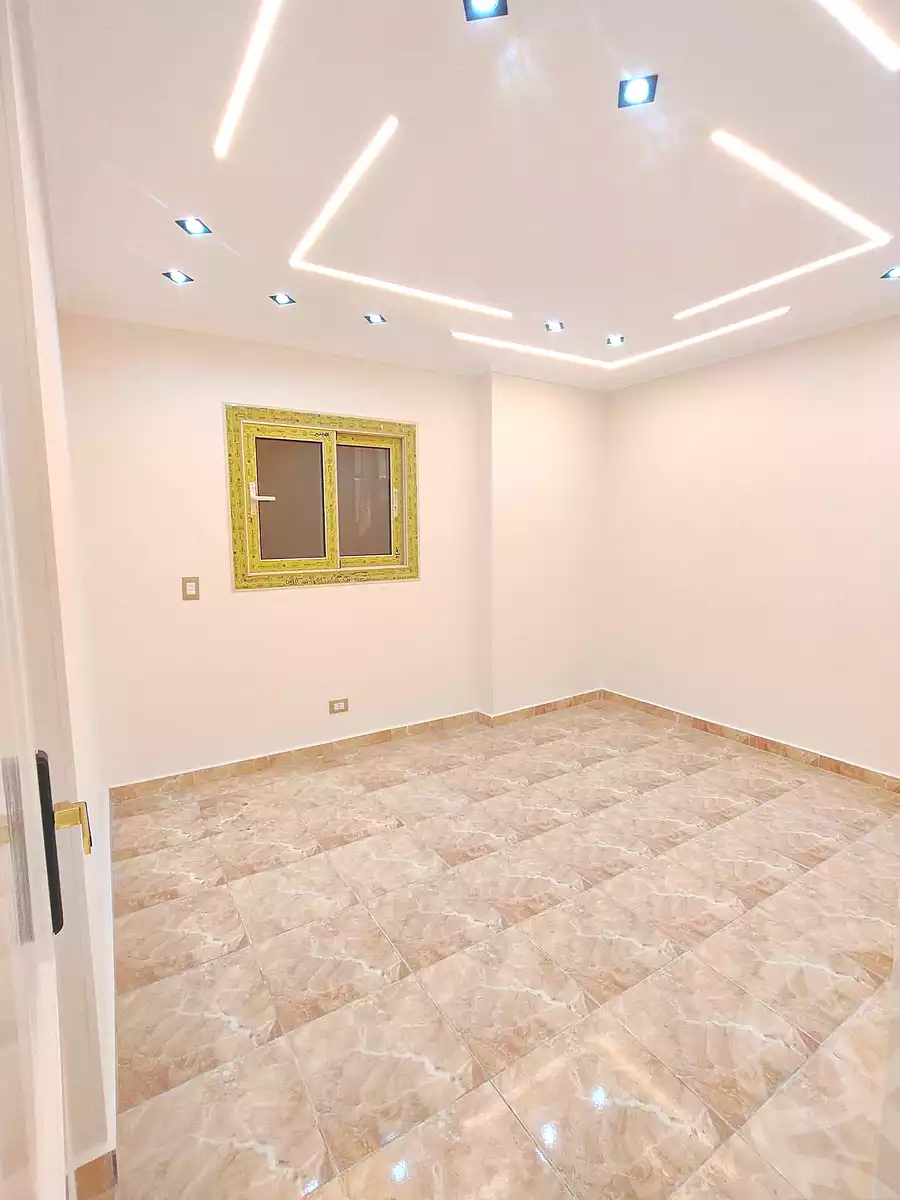 https://aqarmap.com.eg/en/listing/7123374-for-sale-alexandria-el-mandara-shr-jml-bd-lnsr
