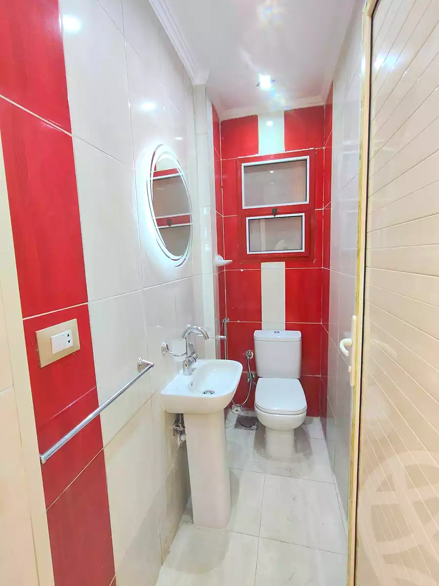 https://aqarmap.com.eg/en/listing/7123374-for-sale-alexandria-el-mandara-shr-jml-bd-lnsr