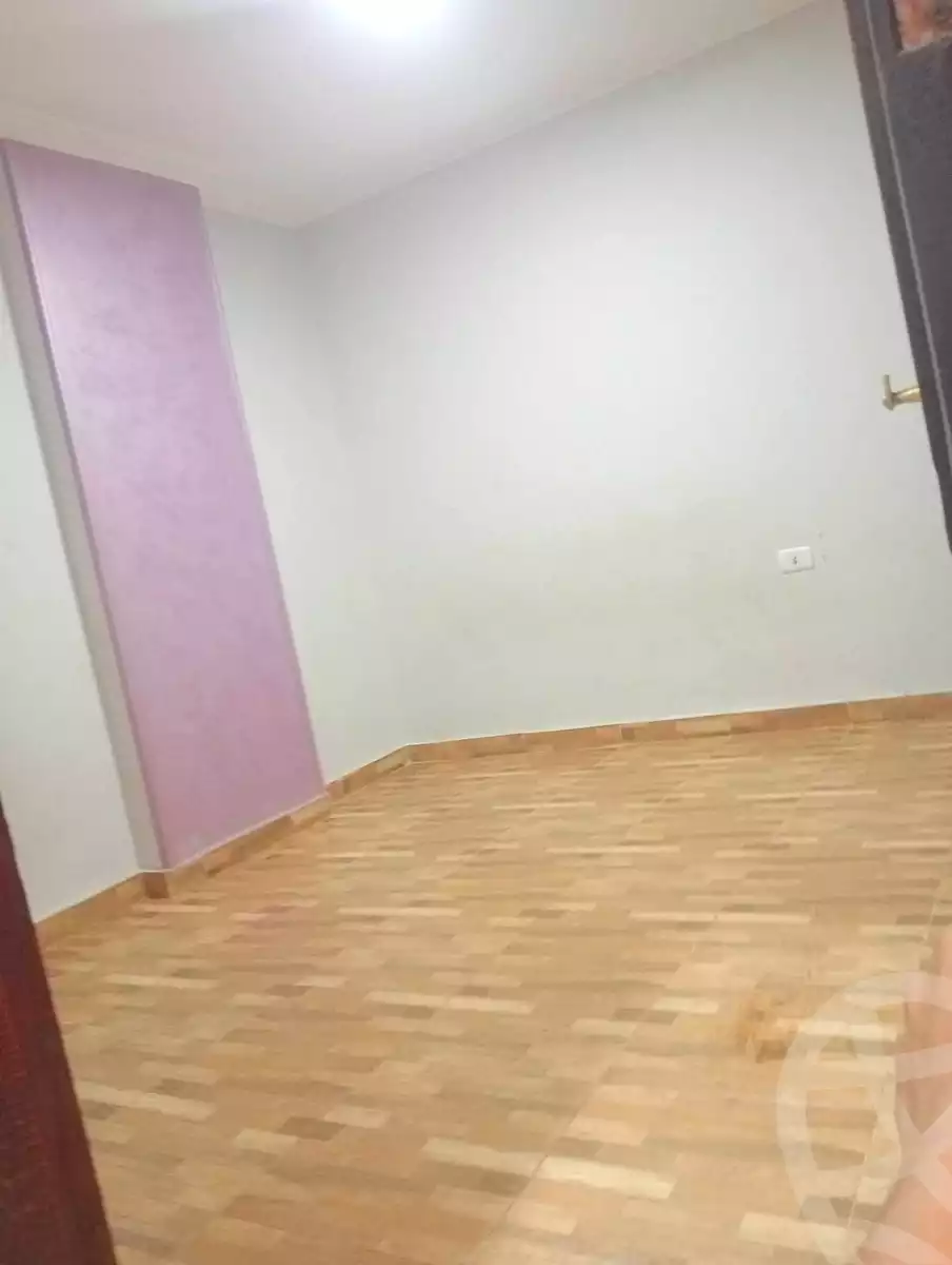 https://aqarmap.com.eg/ar/listing/7123395-for-sale-alexandria-al-agamy-lbytsh-el-hanafeya-st