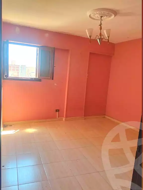 https://aqarmap.com.eg/en/listing/7123514-for-sale-alexandria-ganaklis
