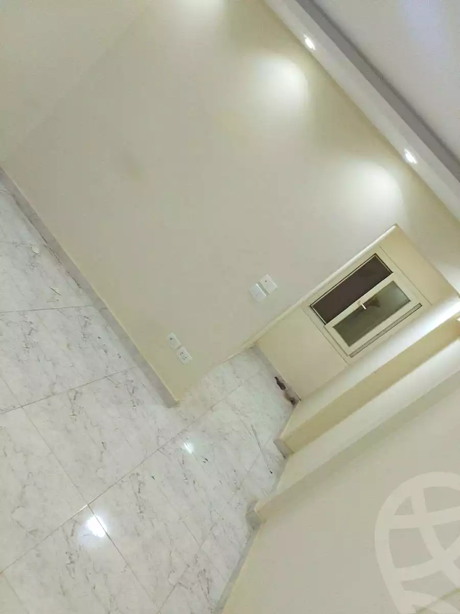 https://aqarmap.com.eg/ar/listing/7123524-for-rent-cairo-helwan-helwan-el-sharkeya-gaafar-st