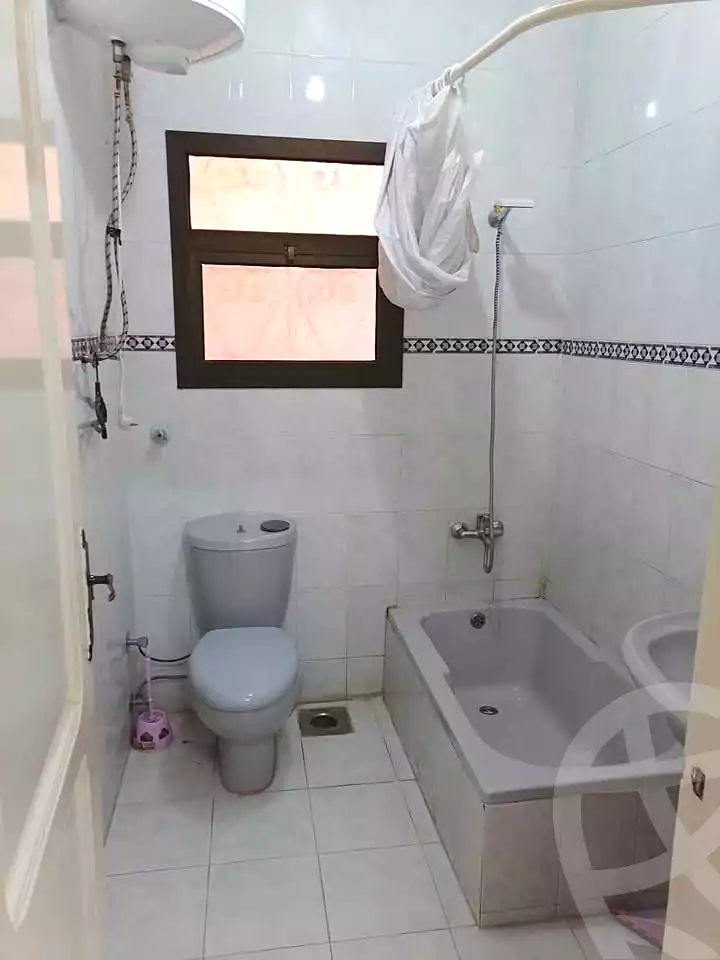 https://aqarmap.com.eg/ar/listing/7123609-for-sale-alexandria-al-agamy-shataa-el-nakheel