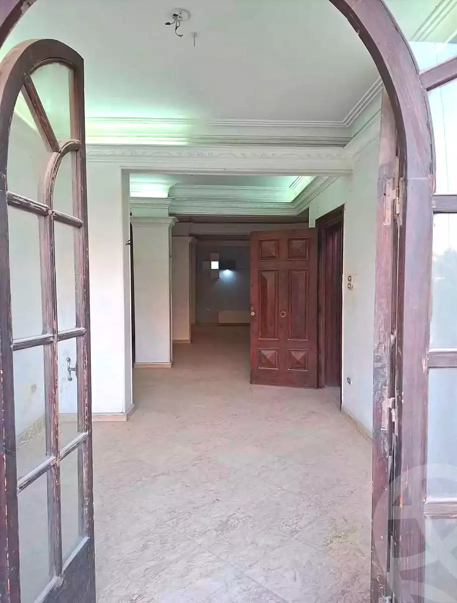 https://aqarmap.com.eg/ar/listing/7123660-for-sale-cairo-helwan-helwan-el-sharkeya-thabit-basha-st