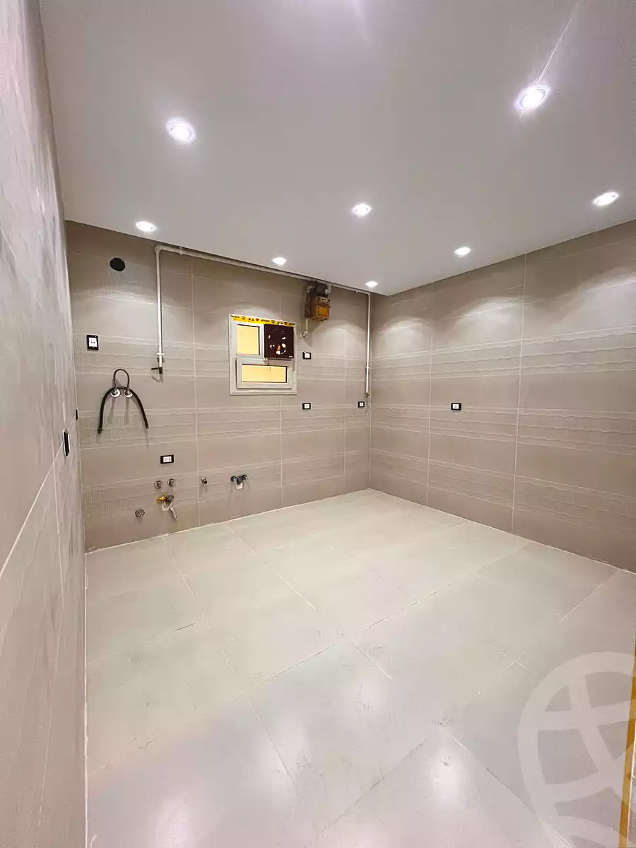 https://aqarmap.com.eg/ar/listing/7123593-for-sale-cairo-nasr-city-6th-zone-moez-el-dawla-st