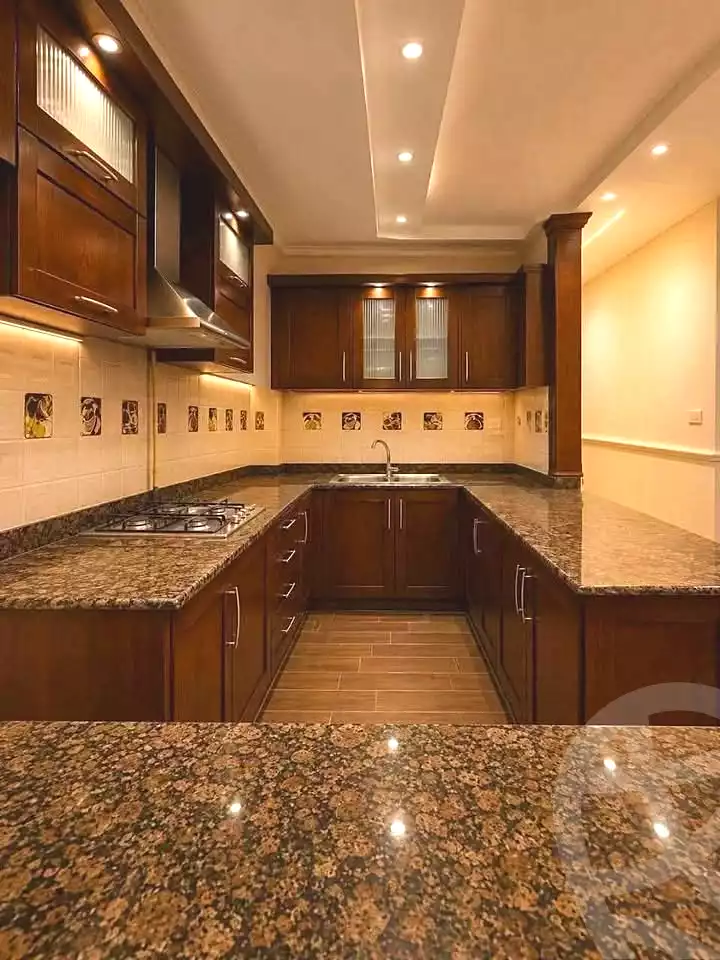 https://aqarmap.com.eg/ar/listing/7123808-for-sale-alexandria-al-agamy-lbytsh-bianchiii