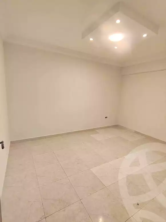 https://aqarmap.com.eg/en/listing/7123852-for-rent-alexandria-sydy-bshr-sydy-bshr-bhry-khalil-hamada-st