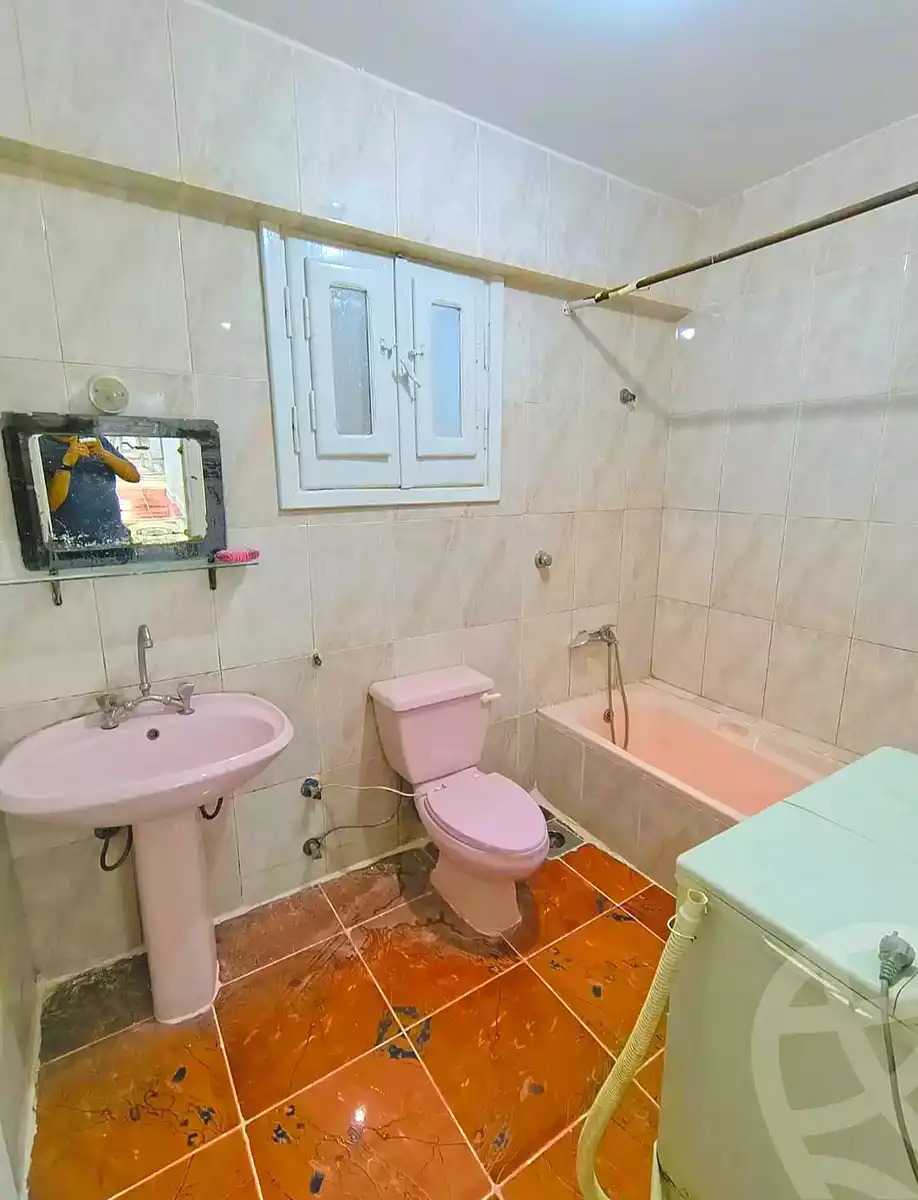 https://aqarmap.com.eg/ar/listing/7123878-for-sale-alexandria-al-agamy-shataa-el-nakheel