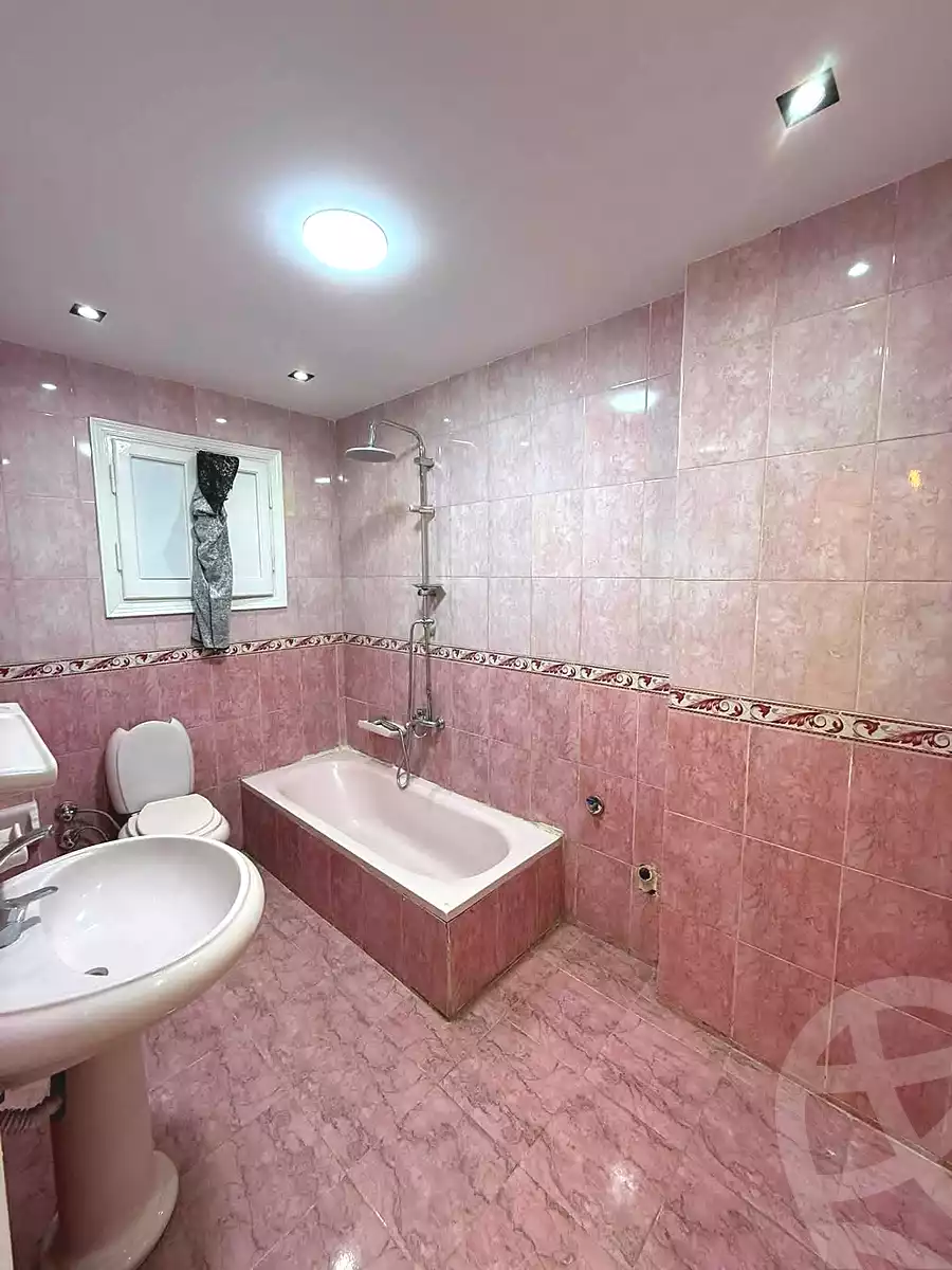https://aqarmap.com.eg/en/listing/7124175-for-sale-alexandria-miami-mahmoud-el-isawy-st