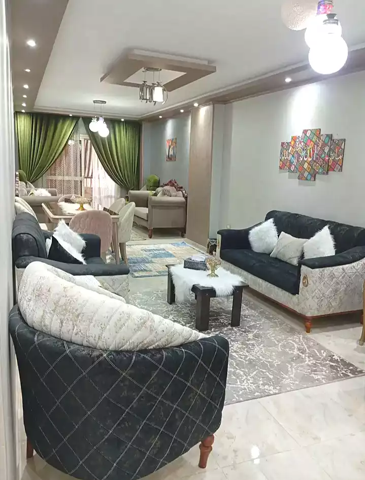 https://aqarmap.com.eg/ar/listing/7124244-for-sale-cairo-el-zaytun-lzytwn-lshrqy-toman-bai-st
