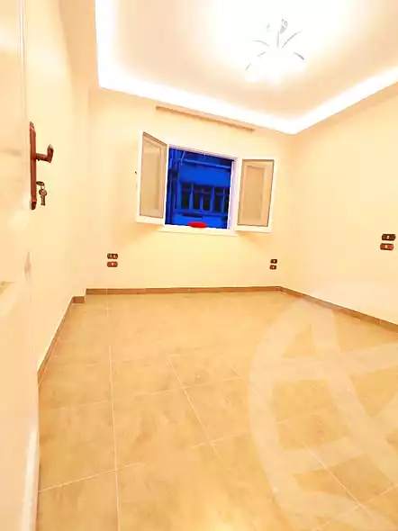 https://aqarmap.com.eg/ar/listing/7124277-for-sale-alexandria-sydy-bshr-sydy-bshr-bhry-khalil-hamada-st