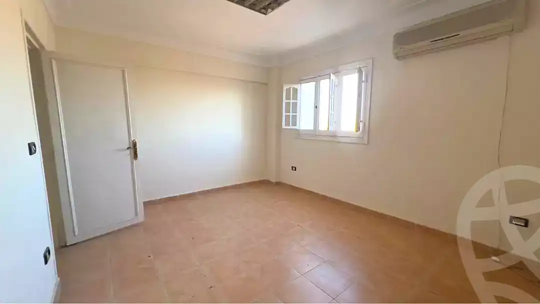 https://aqarmap.com.eg/ar/listing/7124326-for-sale-alexandria-lsywf-gamila-abu-herid-st