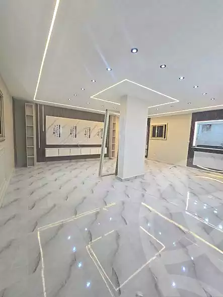 https://aqarmap.com.eg/ar/listing/7124988-for-sale-alexandria-el-asafra-l-sfr-bhry
