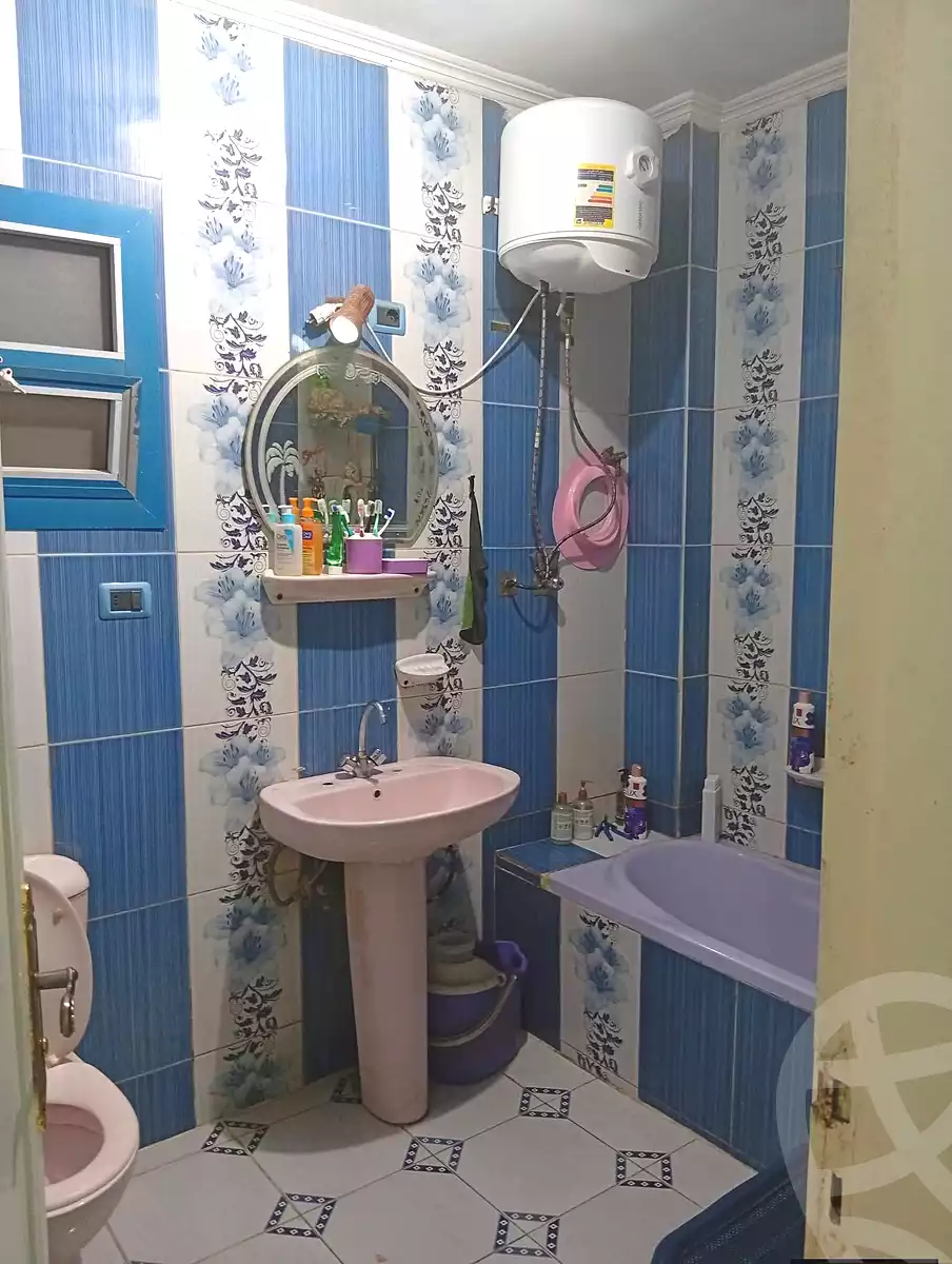 https://aqarmap.com.eg/en/listing/7125009-for-sale-alexandria-el-asafra-ahmed-tiesser-st