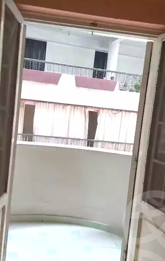 https://aqarmap.com.eg/en/listing/7125129-for-rent-alexandria-ganaklis