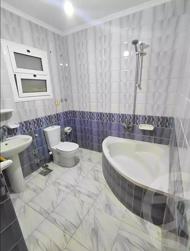 https://aqarmap.com.eg/ar/listing/7125170-for-sale-alexandria-sydy-bshr-sydy-bshr-bhry-khalil-hamada-st