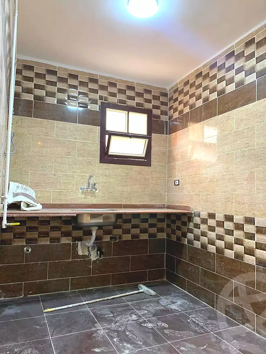 https://aqarmap.com.eg/en/listing/7125247-for-sale-alexandria-al-agamy-el-hanouvel